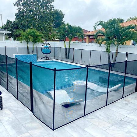 Lux Backyard/Heated Pool/Everglades/Speedway/Keys! Miami Bagian luar foto