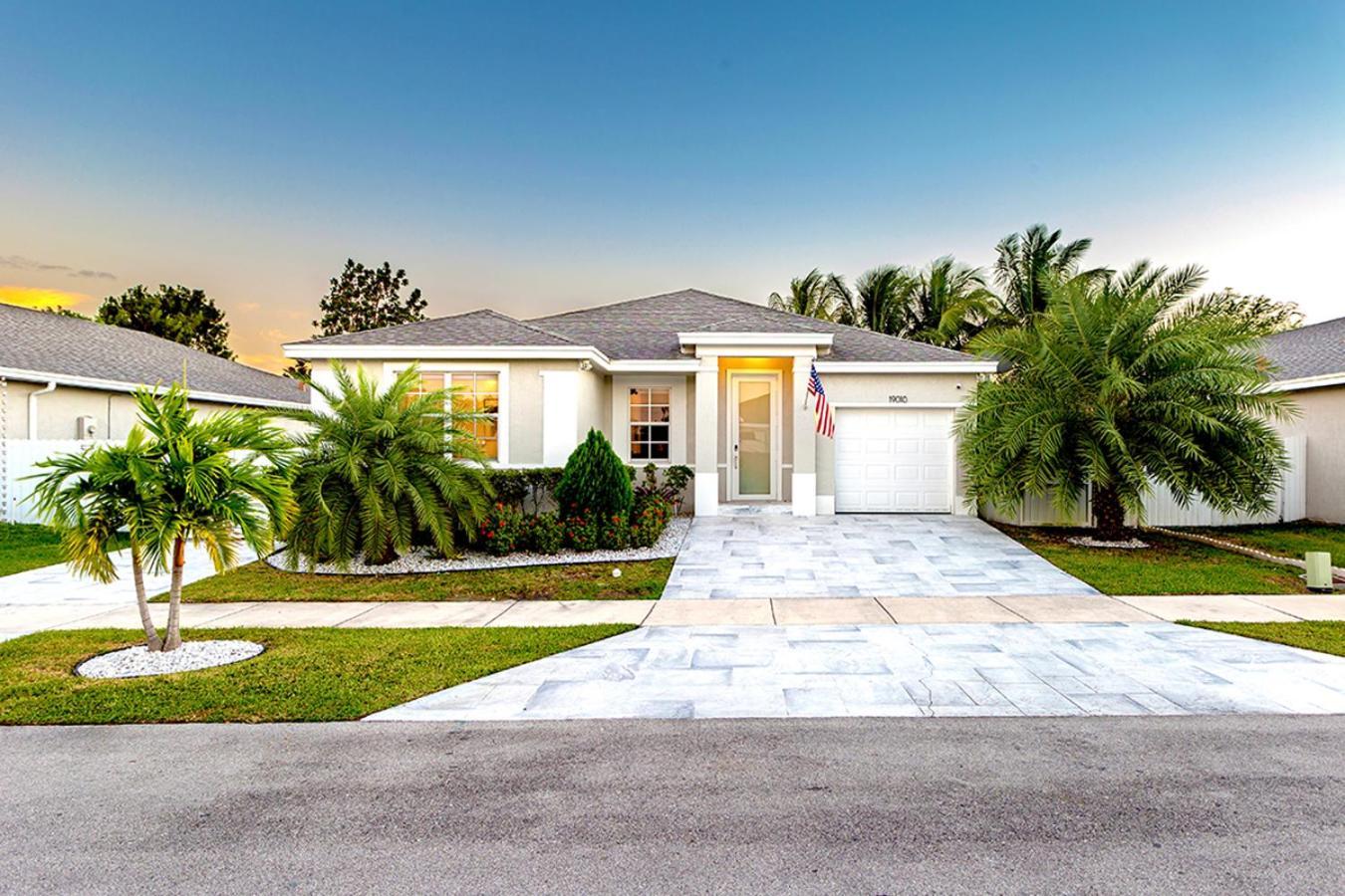 Lux Backyard/Heated Pool/Everglades/Speedway/Keys! Miami Bagian luar foto